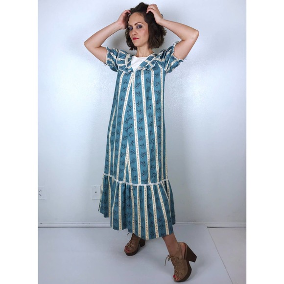 vintage 70s Blue STRIPED MuuMuu Maxi DRESS xs/s cottage core ruffles Hawaii boho - Picture 9 of 10